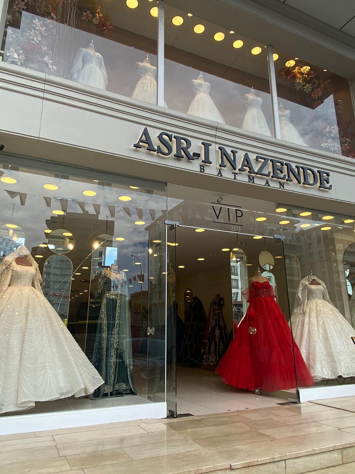 Asr-I Nazende Gelinlik, Nişanlık, Bindallı kır düğünü mekanı — Merkez