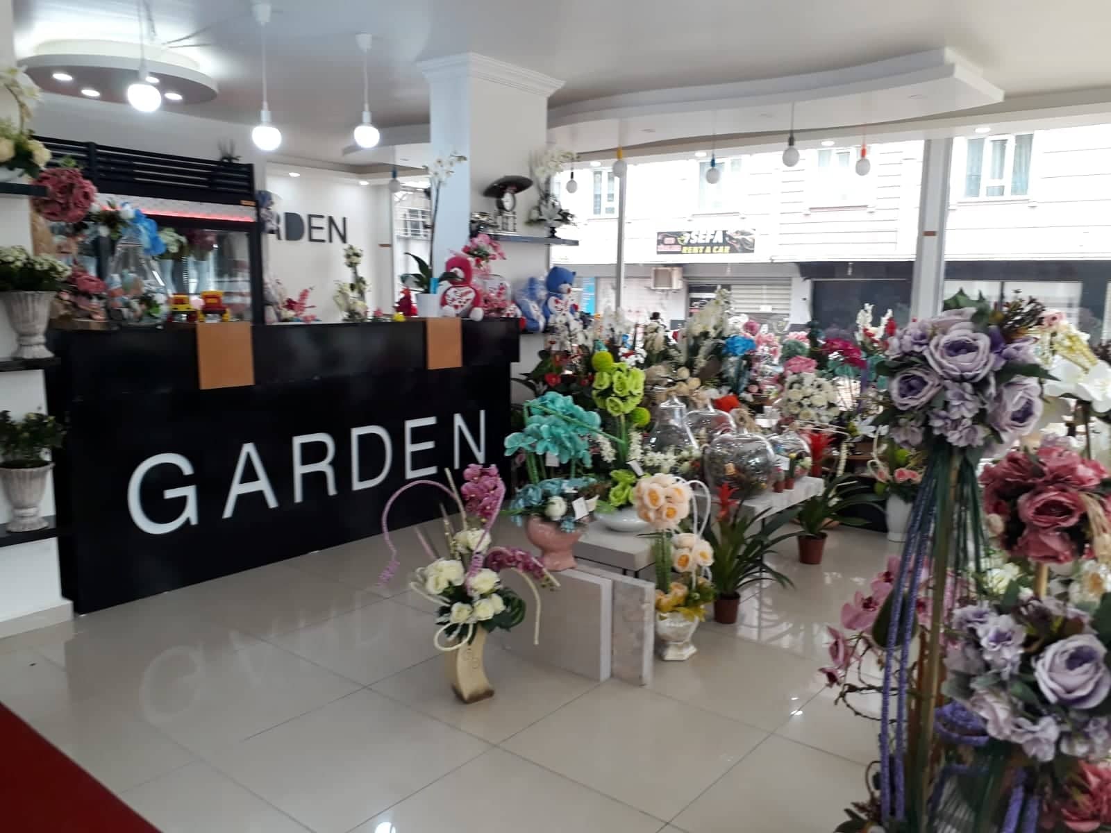 Batman Garden Flowers Çiçek