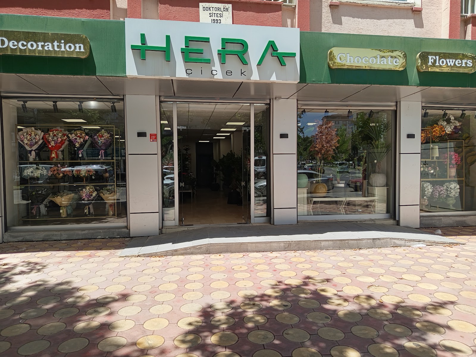 Batman Hera çiçek