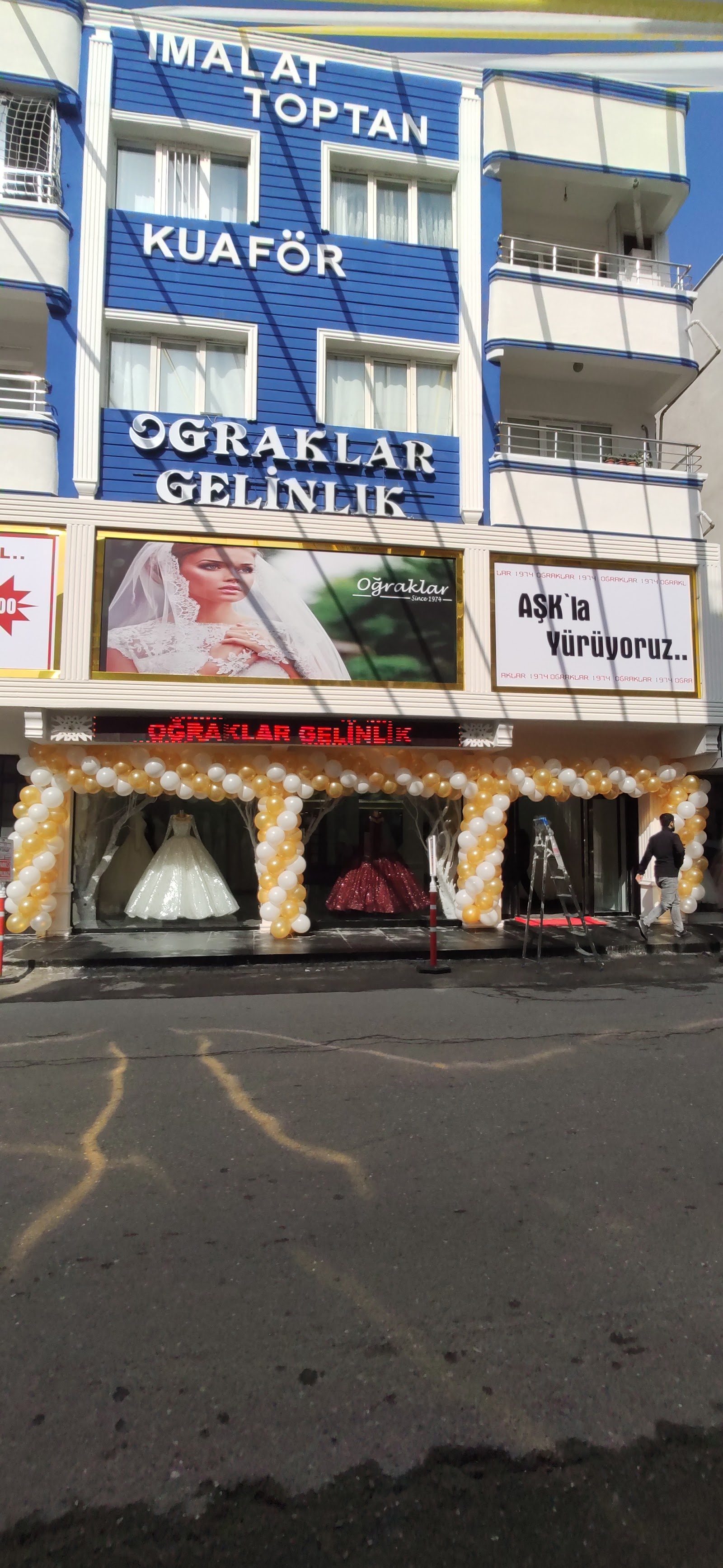 Ograklar Gelinlik