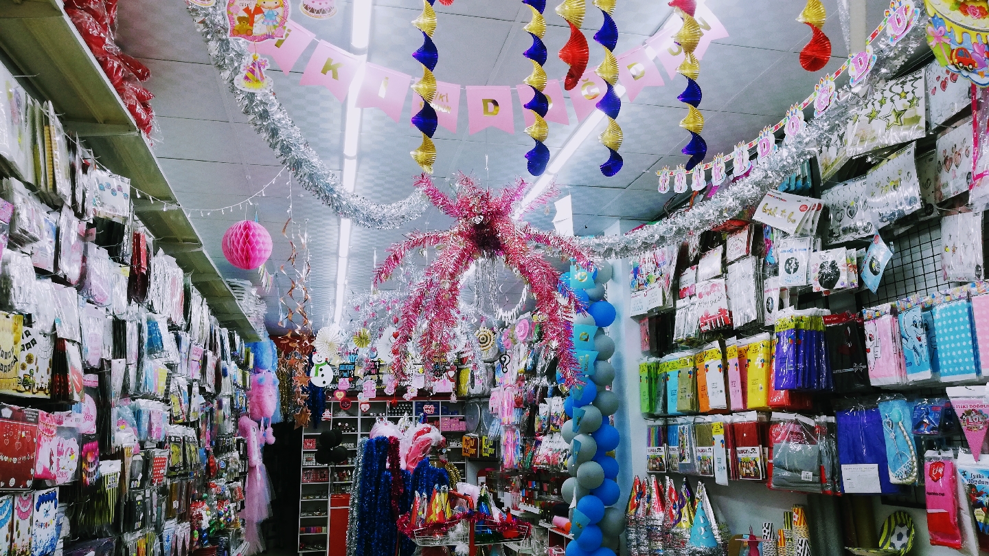 PARTY DÜNYASI VE ORGANİZASYON(uçan balon ) batman
