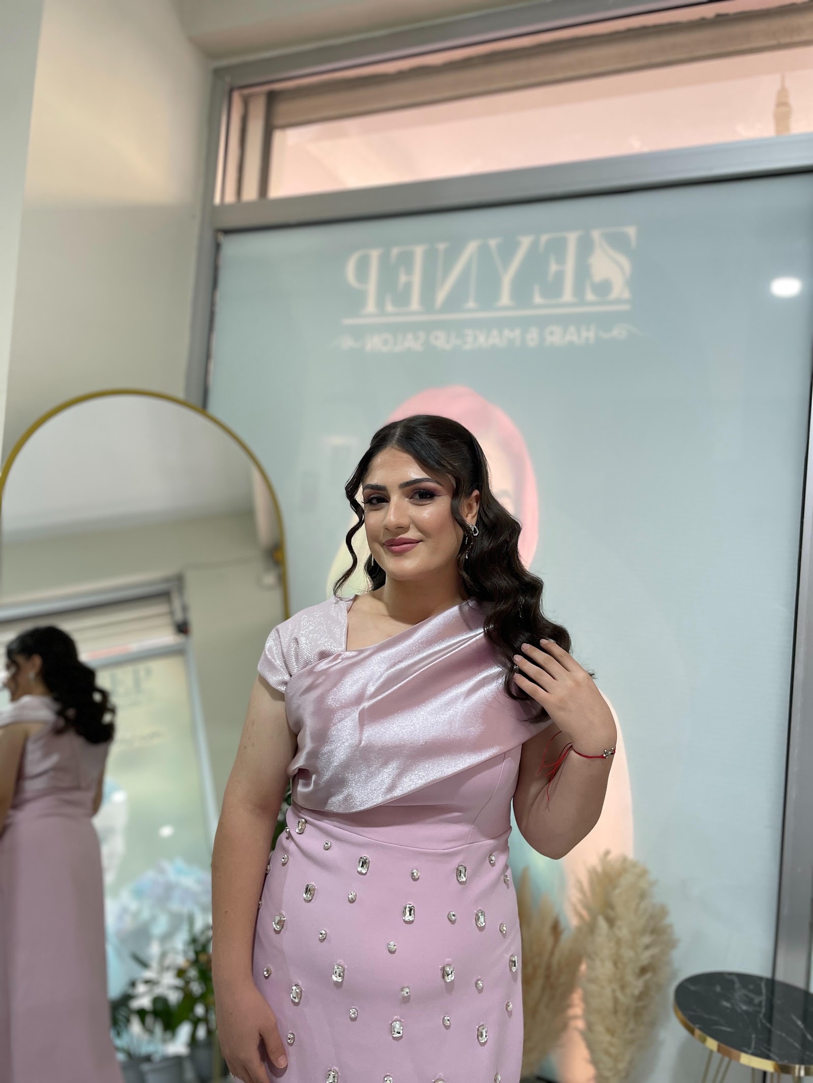 ZEYNEP HAIR & MAKE UP SALON • Batman Bayan Kuaförü